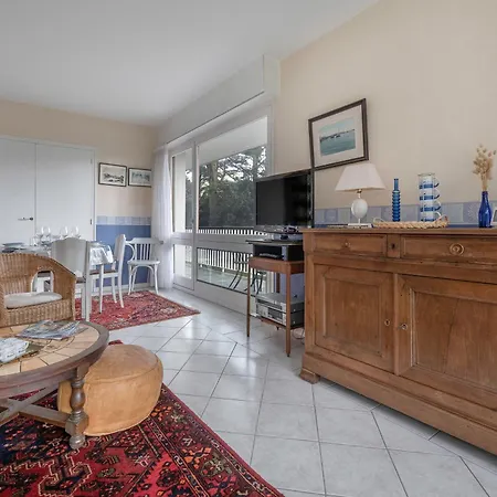 Apartment Dans Calme Pour 4 *