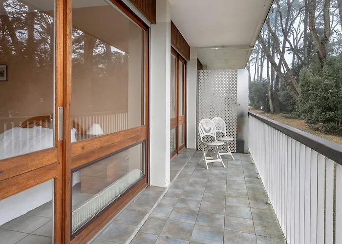 Dans Calme Pour 4 شقة