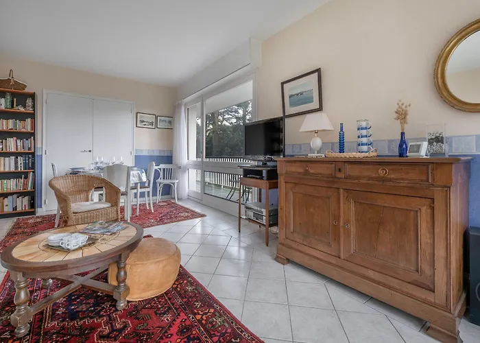 Apartment Dans Calme Pour 4 *